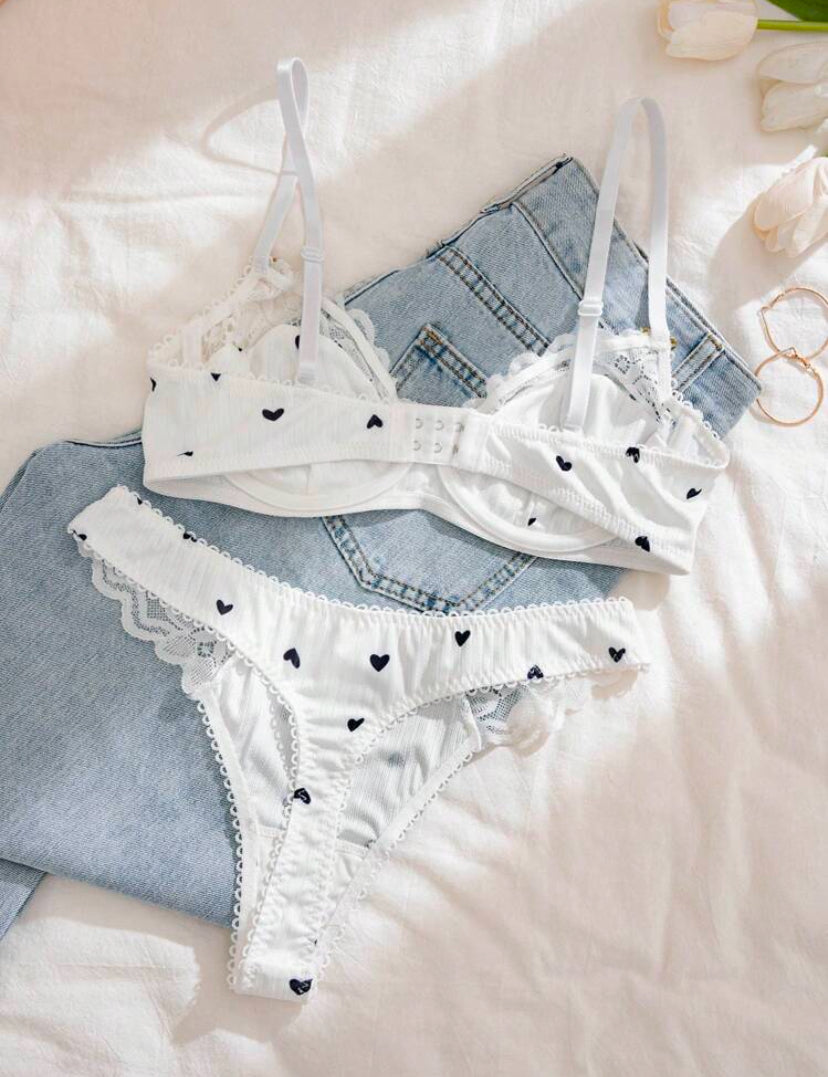 Conjunto de ropa interior con sujetador y pantie de 2 piezas con estampado de corazón y encaje en contraste, lencería