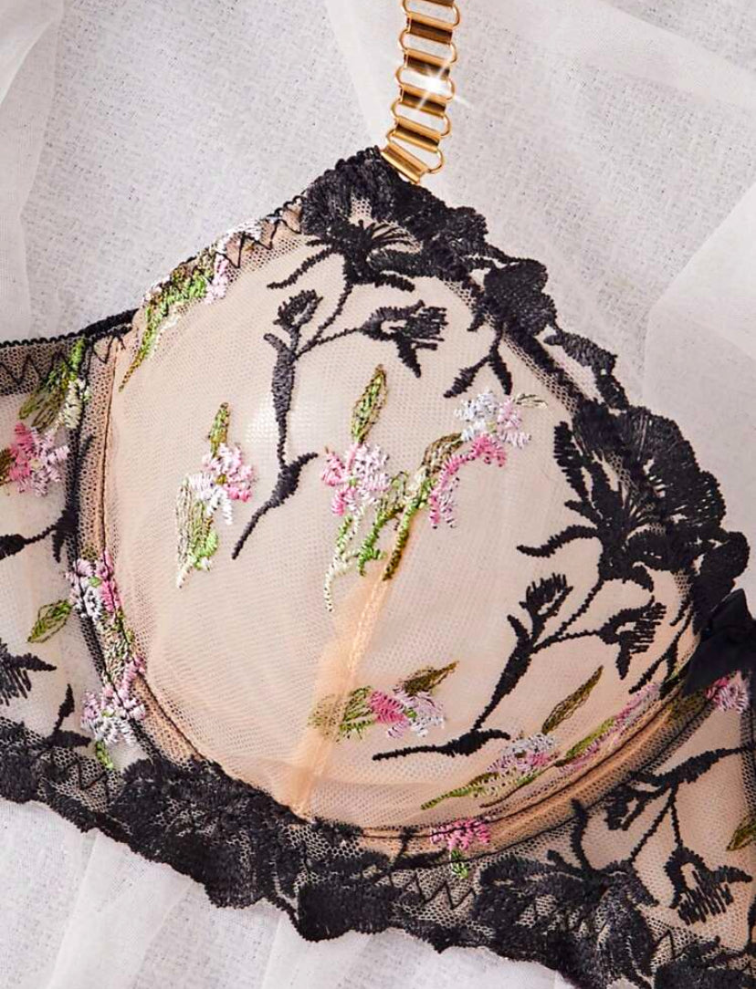 Set de lencería sexy de 2 piezas con top tipo camisole con bordado floral y adorno de cadena, y tanga para mujeres