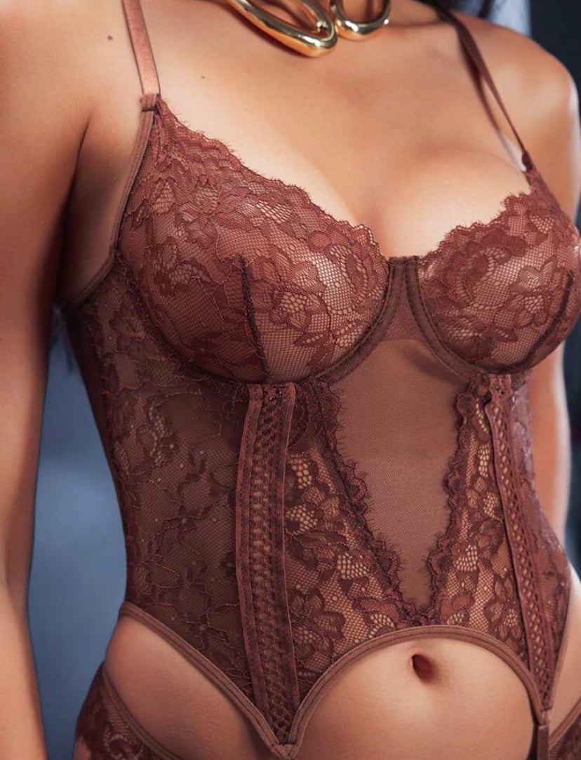 Conjunto de lencería sensual - Sujetador, tanga, medias hasta la rodilla, ropa interior femenina