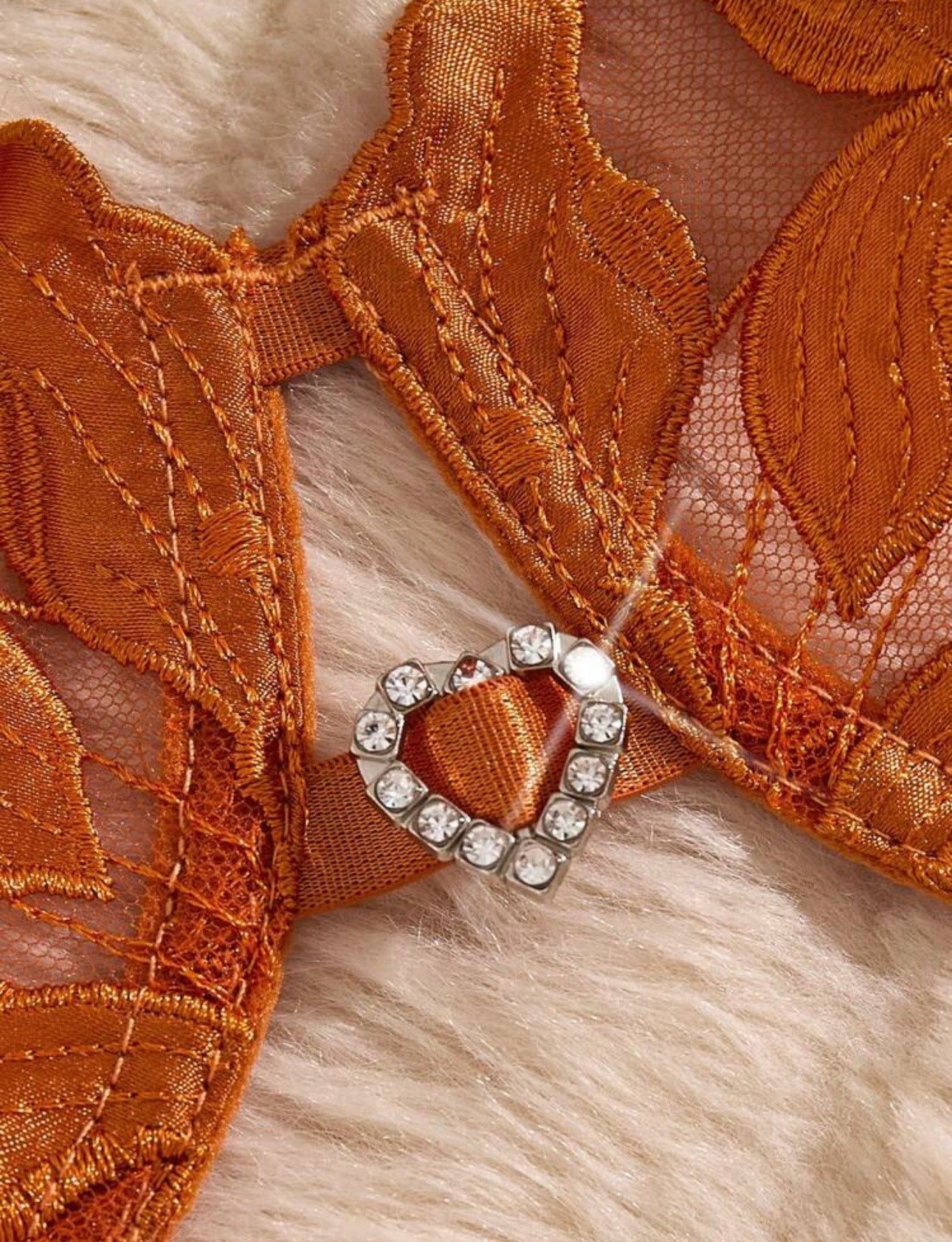 Conjunto x 3 de dos piezas de sujetador para mujer con diseño bordado de flor de lirio en forma de corazón suave panty graduable.