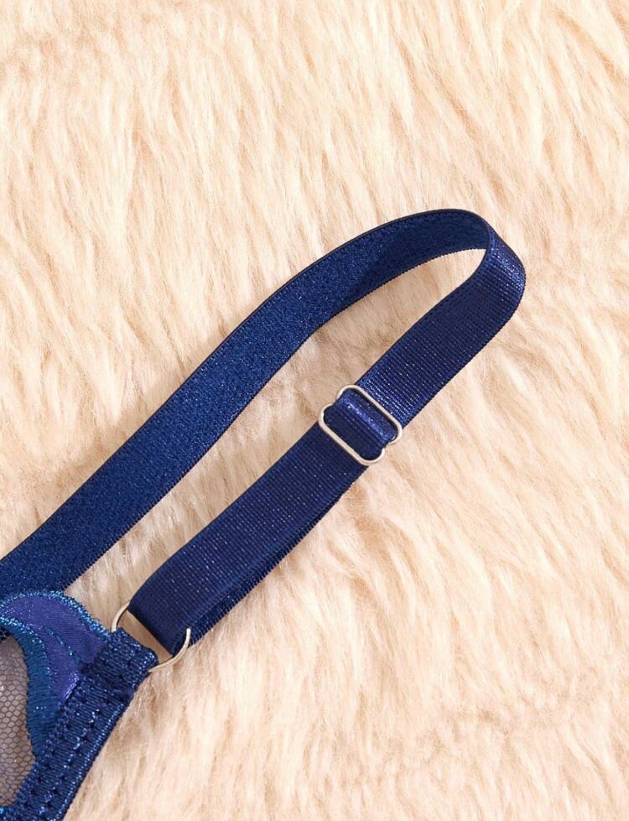 Conjunto x 3 de dos piezas de sujetador para mujer con diseño bordado de flor de lirio en forma de corazón suave panty graduable.