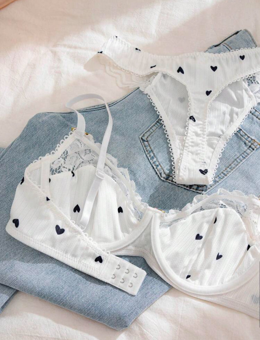 Conjunto de ropa interior con sujetador y pantie de 2 piezas con estampado de corazón y encaje en contraste, lencería