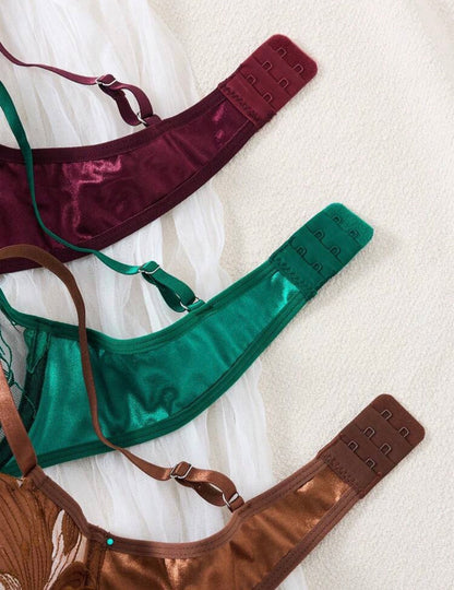 Conjunto x 3 de dos piezas de sujetador para mujer con diseño bordado de flor de lirio en forma de corazón suave panty graduable.