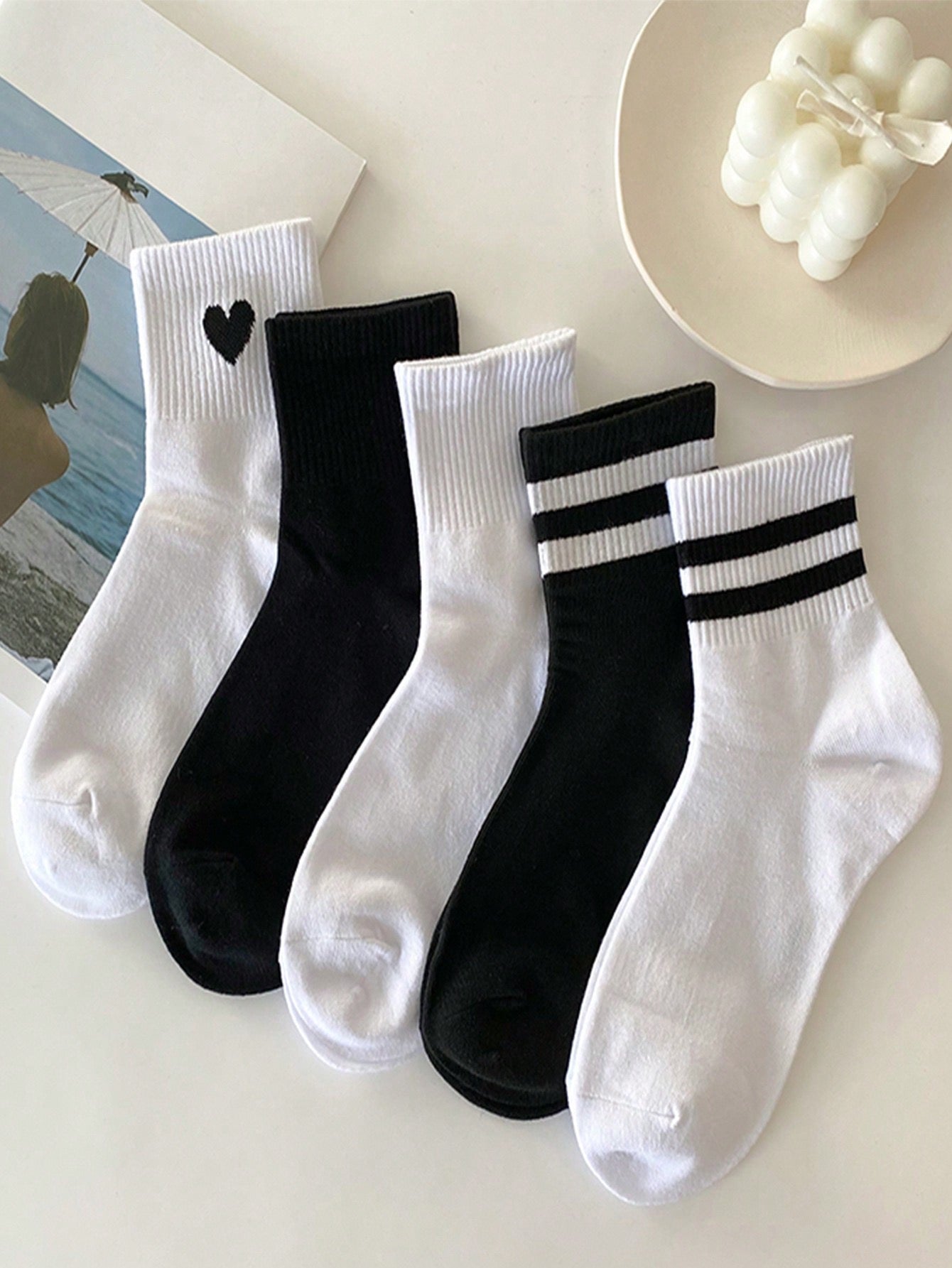 5 pares de calcetines versátiles a media pantorrilla, de estilo casual y minimalista