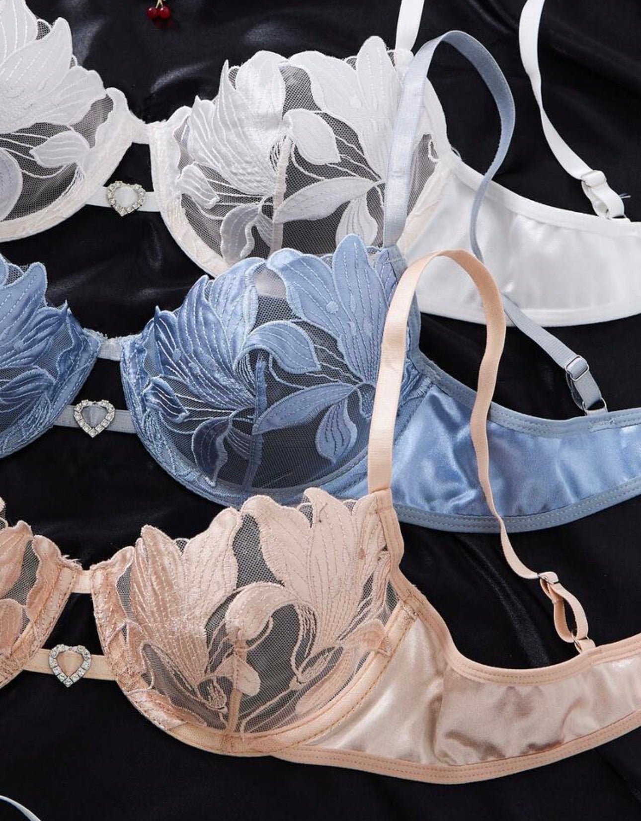 Conjunto x 3 de dos piezas de sujetador para mujer con diseño bordado de flor de lirio en forma de corazón suave panty graduable.