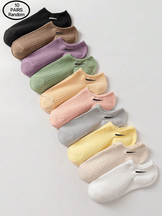 10 pares de calcetines para mujer de estilo y color aleatorio, colores caramelo, esenciales para outfit dopamina, estilo dulce japonés, versátiles para uso diario.